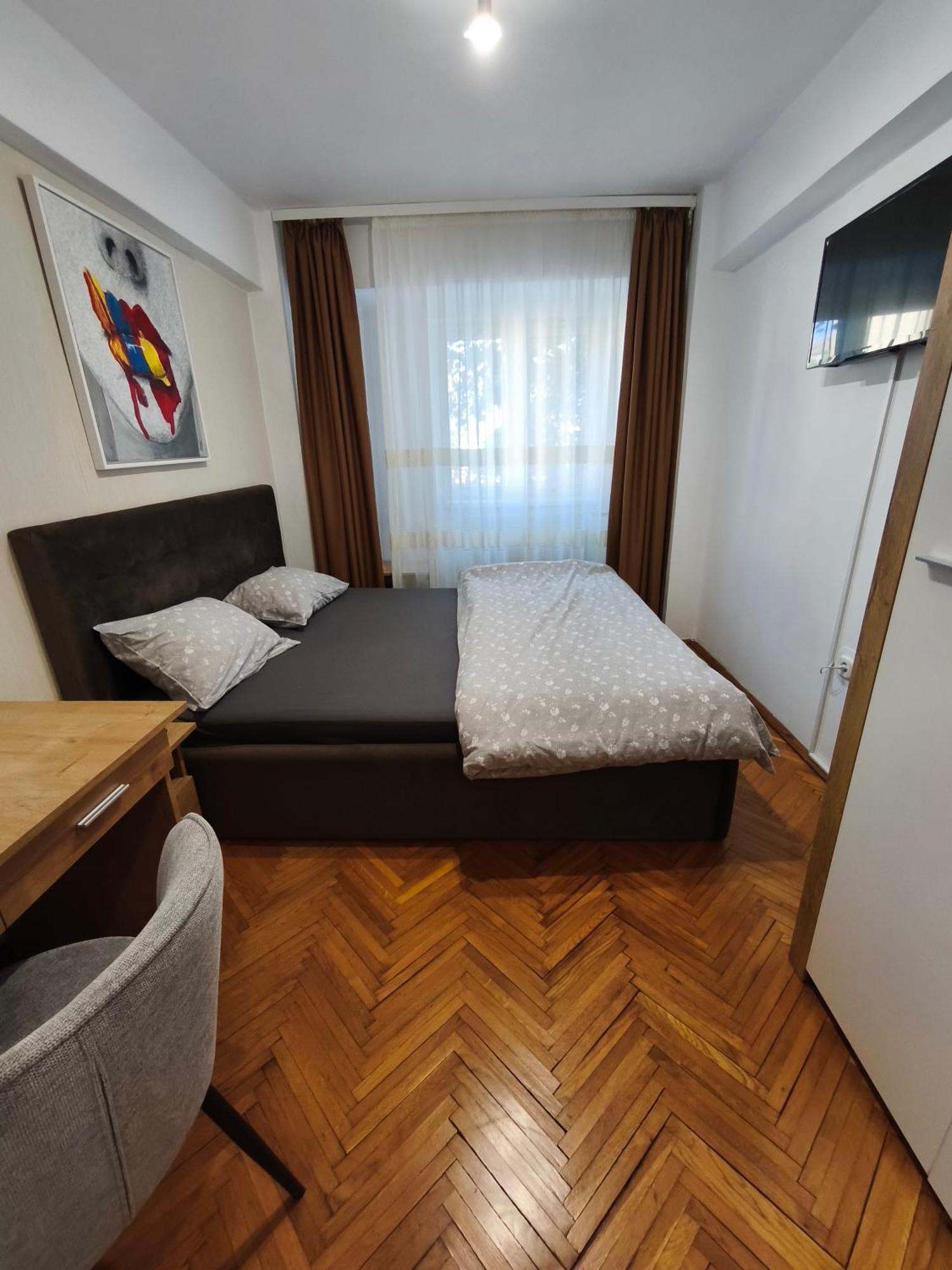 Ta'Arof Apartment Oradea Ngoại thất bức ảnh